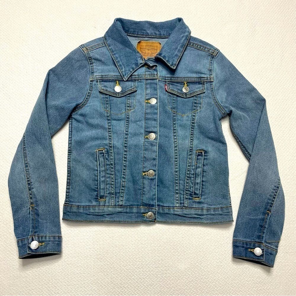Levi’s Girl's Denim Jean Jacket Buttons Pockets Youth Size Small